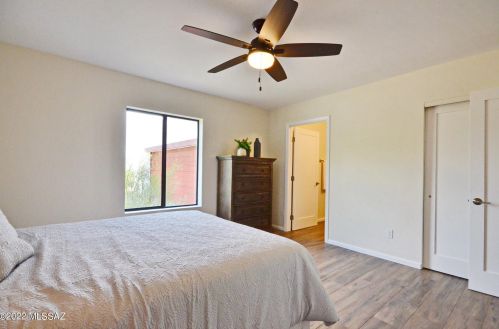 5837 Paseo Ventoso, Tucson AZ  85750-1131 exterior