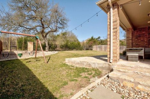 829 Catalina Ln, Austin TX 78737-4715 exterior