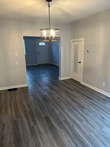 1313 Lowrie St, Pittsburgh PA  15212-4325 exterior