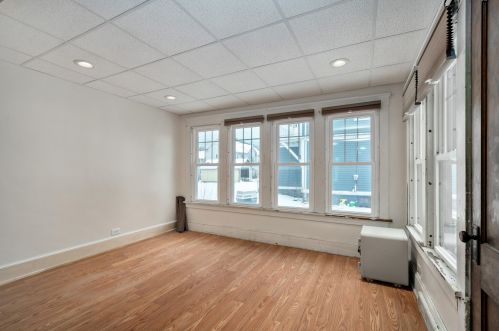 715 8 St, Manitowoc WI 54220-3921 exterior