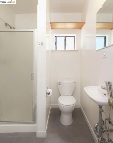 2503 Regent St, Berkeley CA 94705-2111 exterior