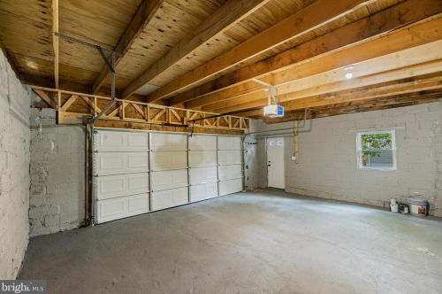 4434 Hunt Pl, Washington DC  20019-3614 exterior