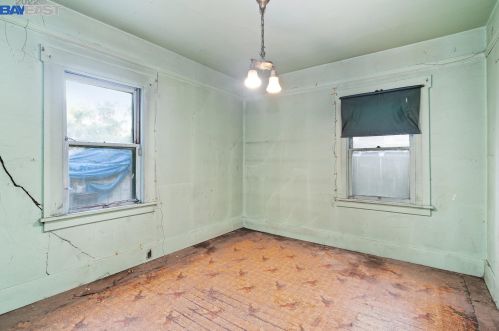 444 Jackson St, San Jose CA 95112-5101 exterior