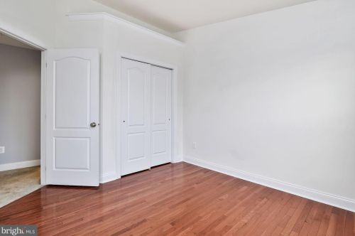 17028 Amity Dr, Rockville MD 20855-2578 exterior