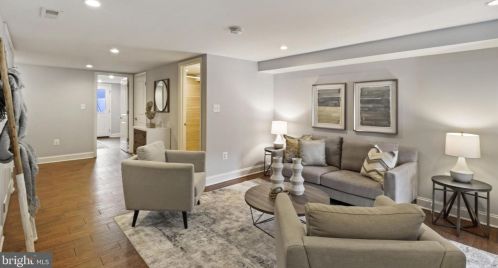 1268 Owen Pl, Washington DC 20002-2808 exterior