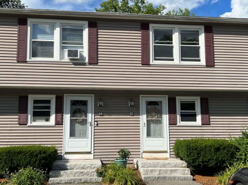 15 Wyman St, Concord NH  03301-3156 exterior