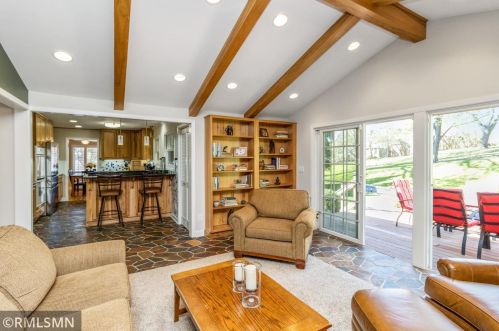 1907 Hampshire Ave, Saint Paul MN 55116-2401 exterior