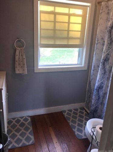 26 Palmer St, Killingly CT 06239-2731 exterior