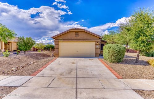 660 Echo Mesa Dr, Green Valley, AZ 85614-5488
