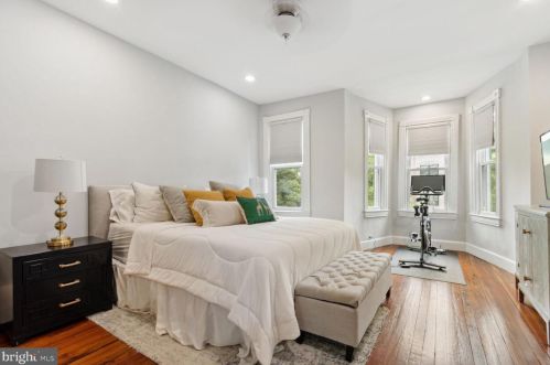 1229 I St, Washington DC  20003-4109 exterior