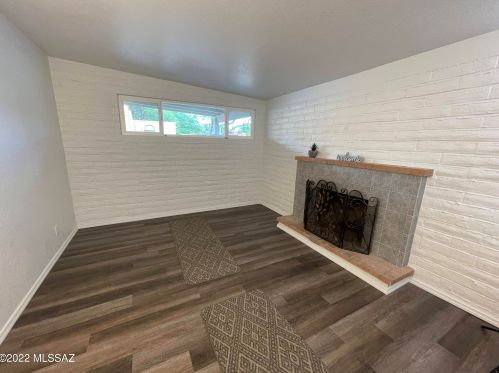 8189 20th St, Tucson AZ  85710-5960 exterior