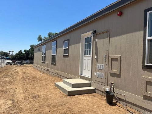 21047 Dawes St, Perris CA 92570-6342 exterior