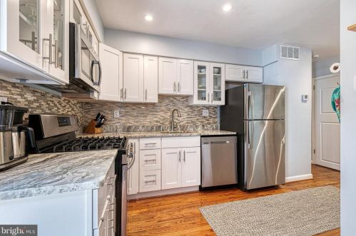 8205 Roanoke Ave, Silver Spring MD 20912-6208 exterior