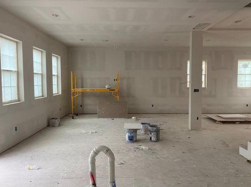 25 Forest Dr, Huntsville TX 77340-5676 exterior