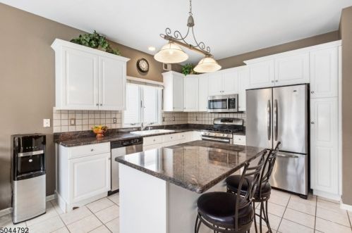 3 Clark Ct, Bridgewater NJ 08807-3073 exterior