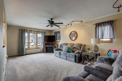 3822 52nd St, Milwaukee WI  53216-2308 exterior