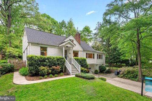 204 Parkside Rd, Silver Spring, MD 20910-5457