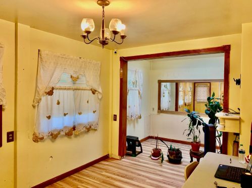 4828 Drummond Pl, Chicago IL 60639-1602 exterior