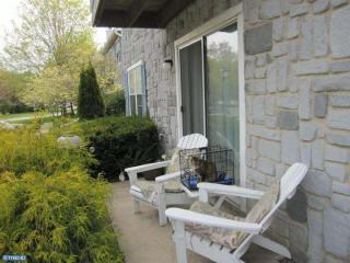 21 Mimosa Ct, Trenton NJ  08648-4818 exterior