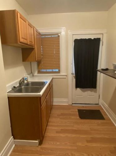 520 5th Ave, Moon Twp PA 15108-1527 exterior