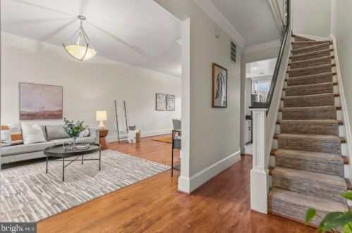 442 Manor Pl, Washington DC  20010-1714 exterior