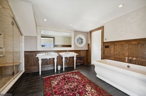 264 Upper Mtn Ave, Montclair NJ 07043-1417 exterior