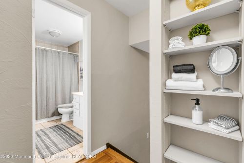 38 Normandy Ct, Middletown NJ 07748-3221 exterior