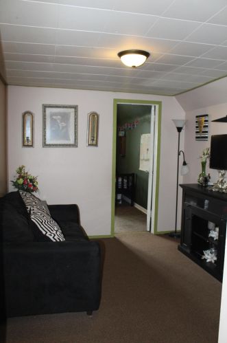 2401 9 Pl, Milwaukee WI 53215-3214 exterior