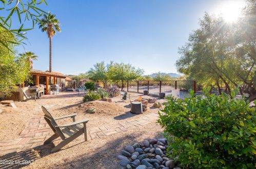 6441 Abington Rd, Tucson AZ 85743-9701 exterior