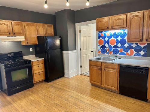 3146 Pierce St, Milwaukee WI  53215-1118 exterior