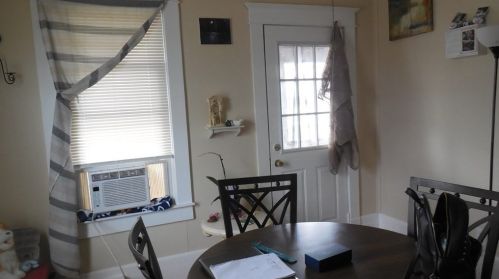 71 Hl St, West Springfield MA 01089-3416 exterior