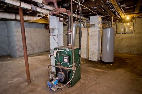 61 Euclid Ave, Springfield MA 01108-1725 exterior