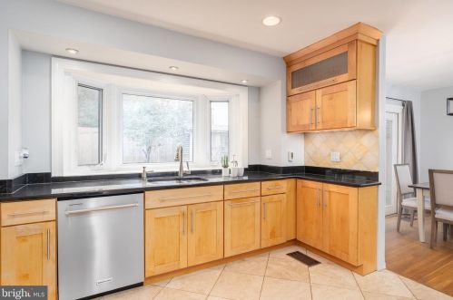 9712 Nassau Ln, Silver Spring MD  20901-2526 exterior