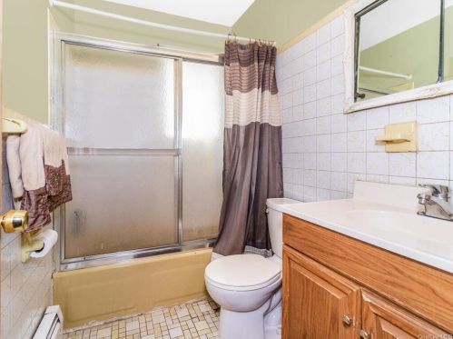 1640 Fowler Ave, Bronx NY 10462-3406 exterior