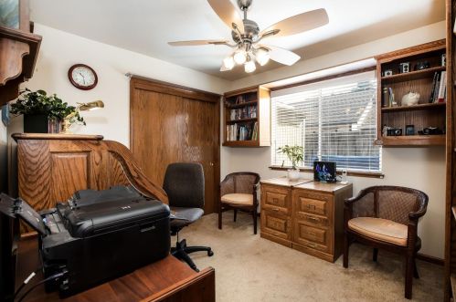 105 Goodell Rd, Folsom CA 95630-5221 exterior