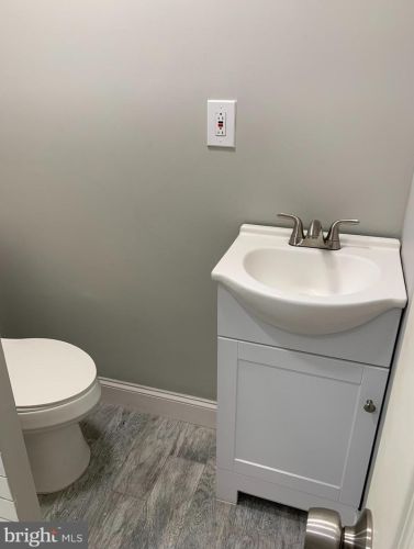 1904 2nd St, Philadelphia PA 19122-1939 exterior