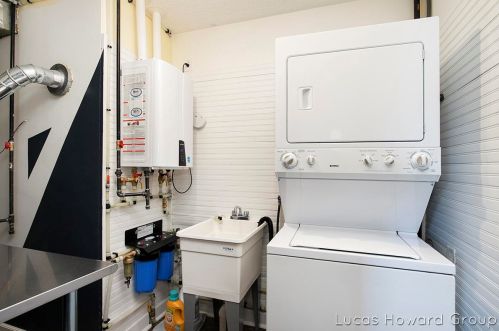 726 Edison St, Kalamazoo MI  49004-3414 exterior