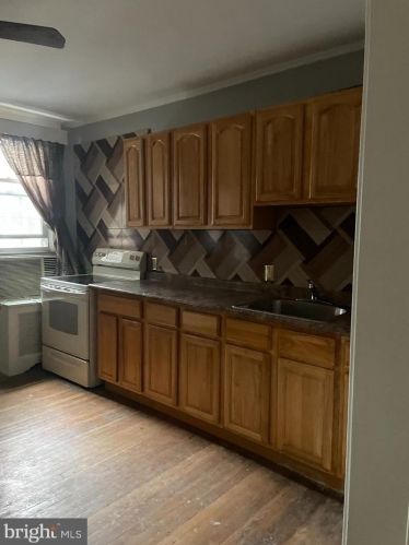 5657 Loretto Ave, Philadelphia PA 19149-3212 exterior