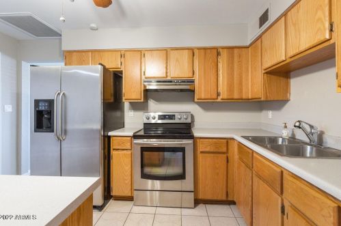 664 Tyson St, Chandler AZ 85225-4754 exterior