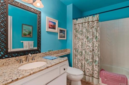 2945 Cottingham St, Oceanside CA 92054-3734 exterior