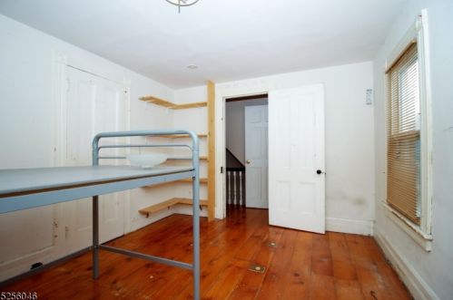 33 Madison St, Fredon NJ 07860-2022 exterior