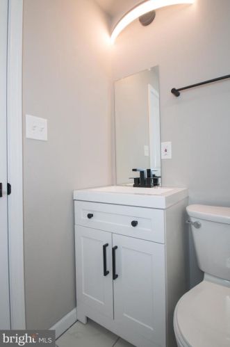 1906 23 St, Philadelphia PA 19145-2601 exterior