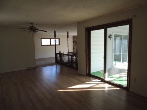 5592 124th Ave, Fennville MI 49408-9428 exterior