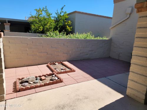 4132 Megan Dr, Tucson AZ  85712-1428 exterior