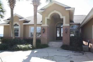 7805 Petersen Point Rd, Milton FL  32583-8599 exterior