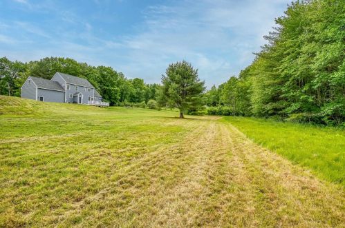 362 Grant Rd, Newmarket, NH 03857-2167