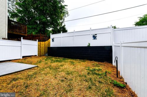 4227 Edson Pl, Washington DC  20019-8023 exterior