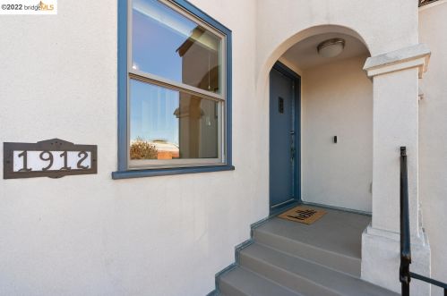 1912 Fairview St, Berkeley CA 94703-2429 exterior