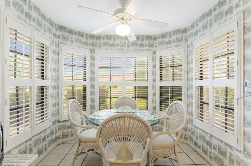 268 Countryside Dr, Naples FL 34104-6722 exterior