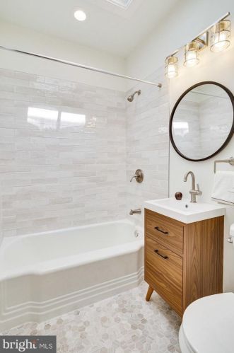 1839 A St, Washington DC 20003-1521 exterior